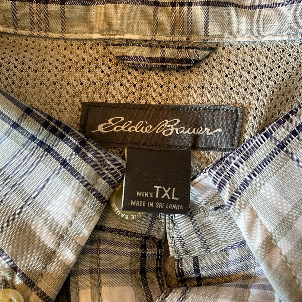 NWT: EDDIE BAUER  PLAID LONG SLEEVE